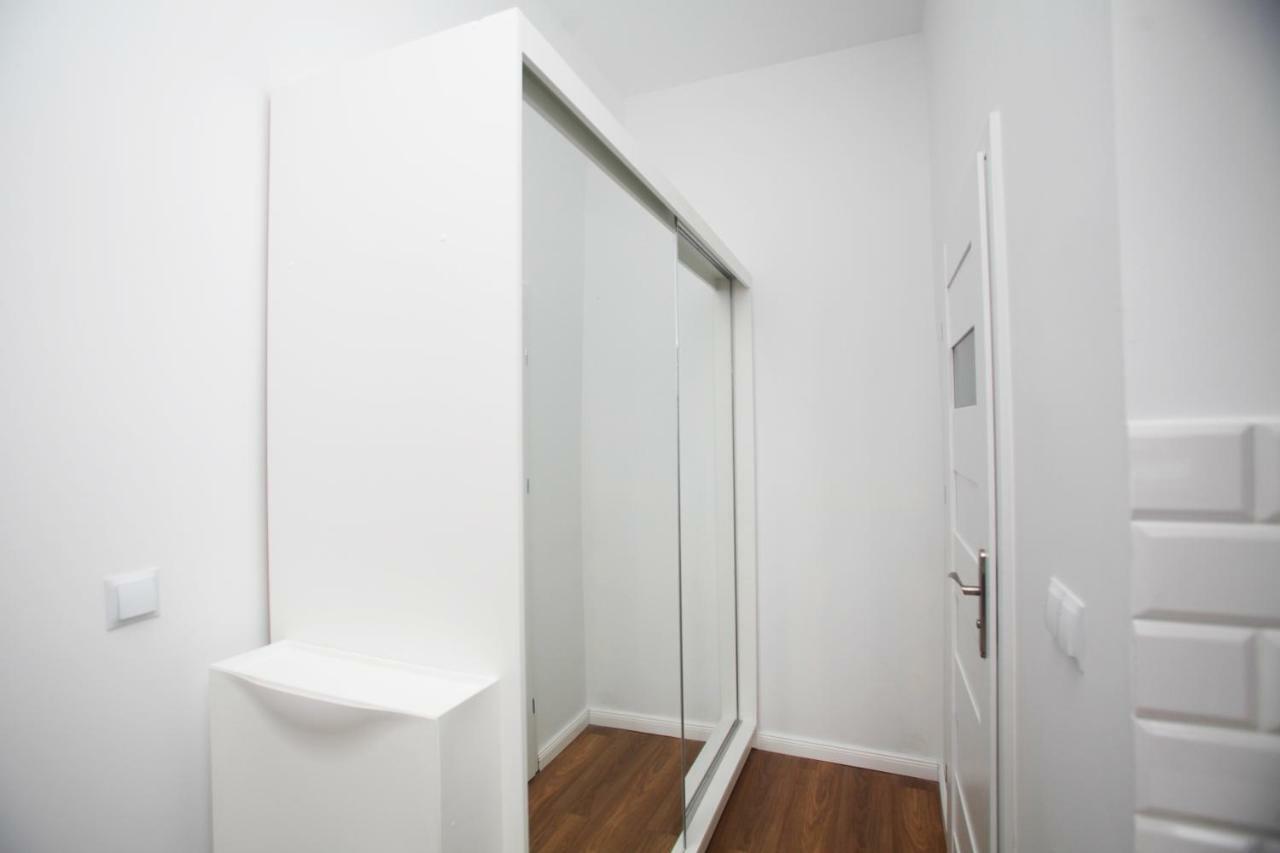 Apartament Ec1 Lodz Fabryczna Ngoại thất bức ảnh